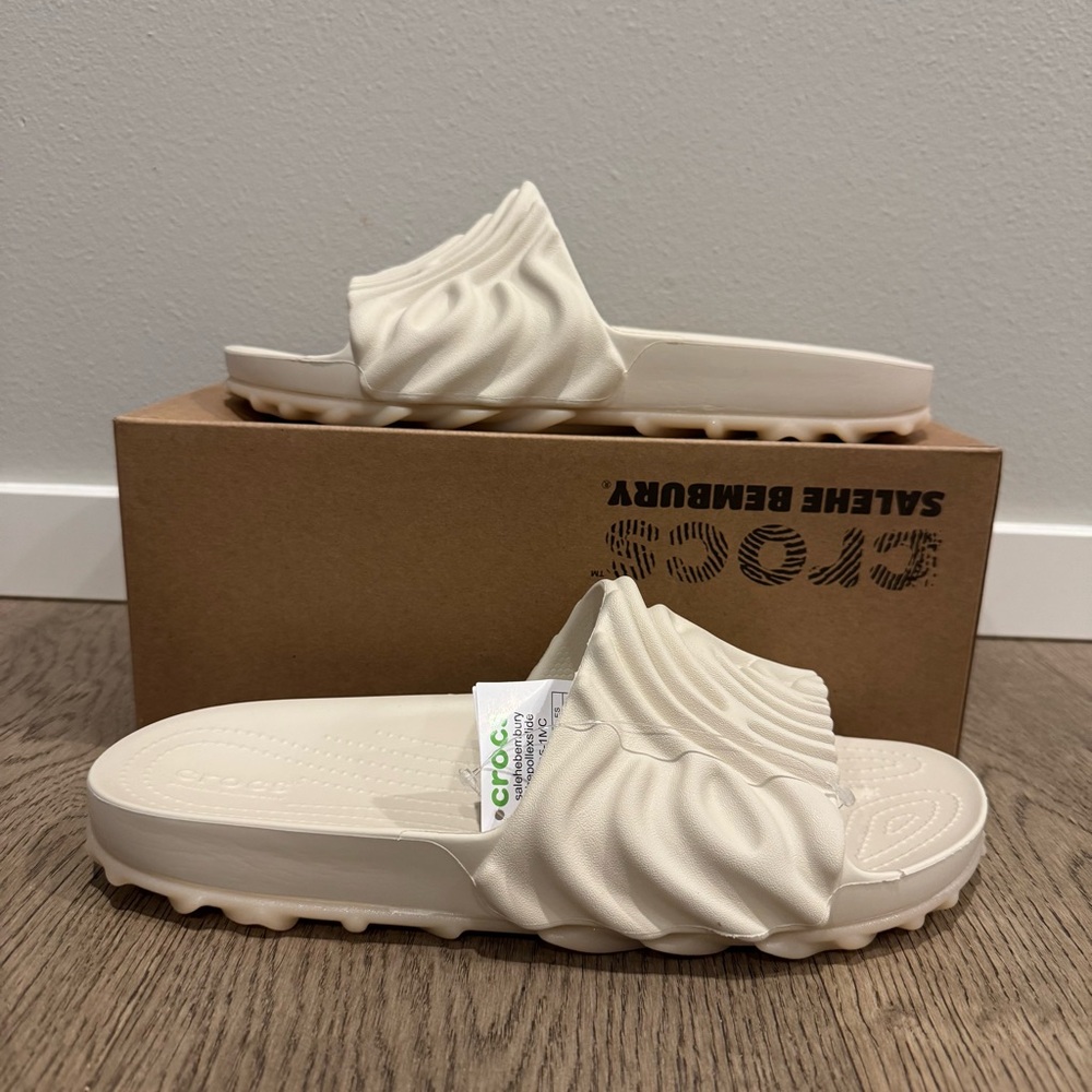 CROCS SALEHE BEMBURY POLLAX SLIDES MAYO NEW